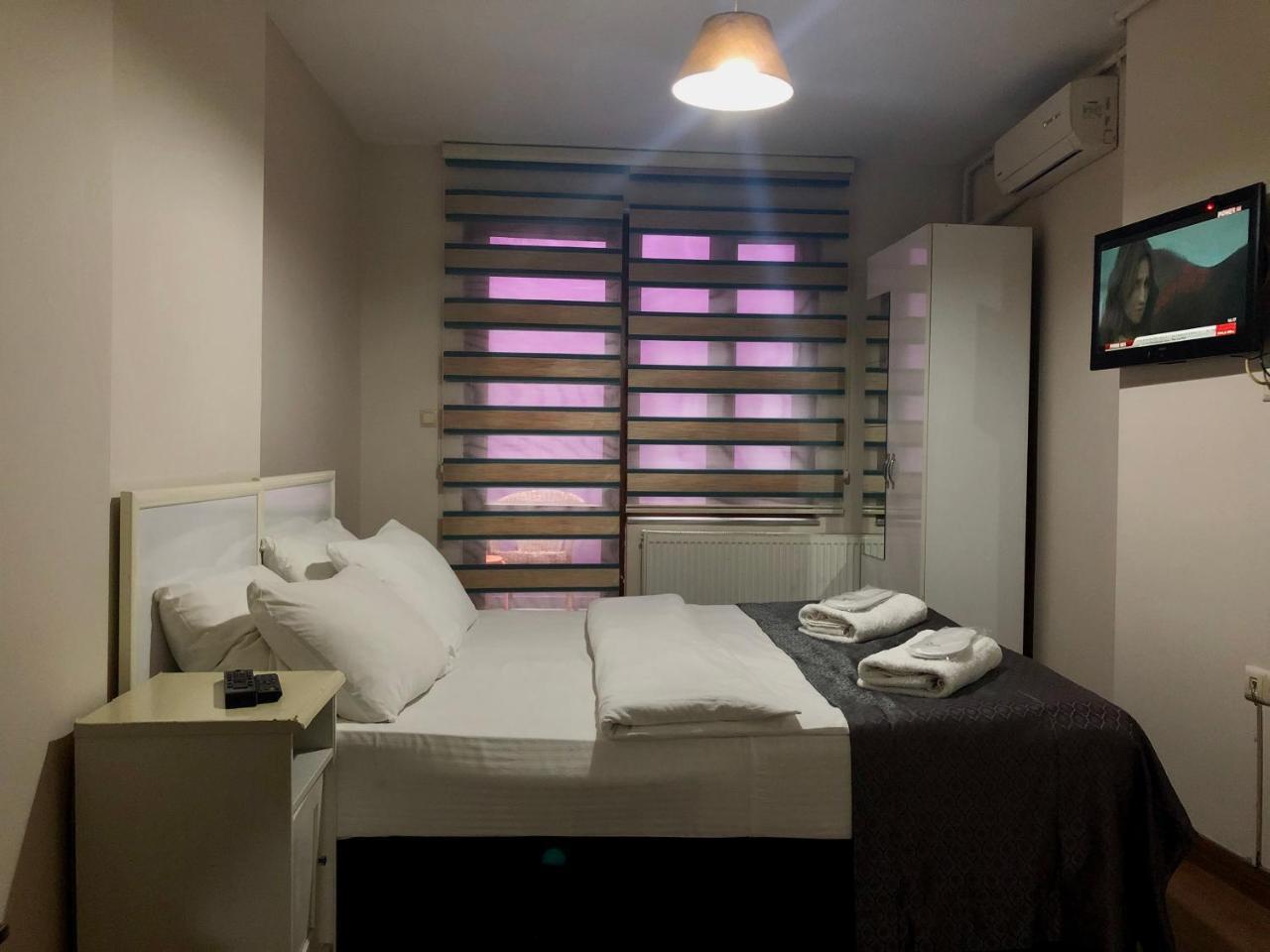 Centre Suites Taksim Istanbul Bagian luar foto