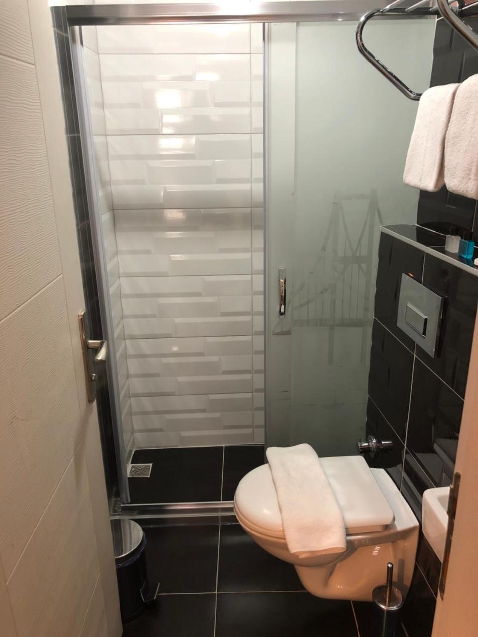 Centre Suites Taksim Istanbul Bagian luar foto